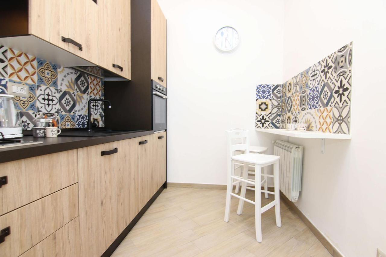 Four White Apartments 아제롤라 외부 사진