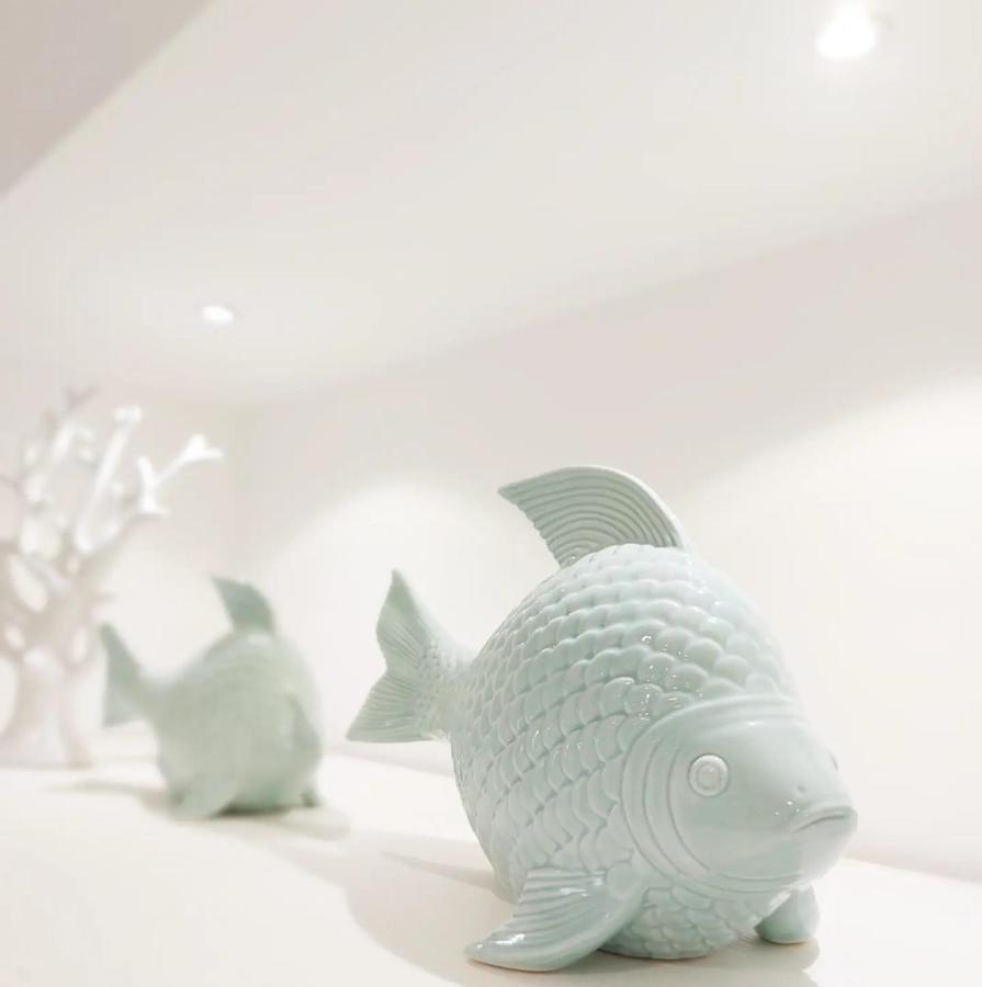 Four White Apartments 아제롤라 외부 사진